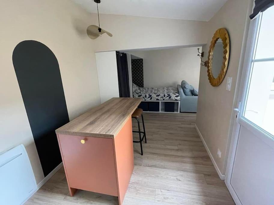 - Le Bac A Sables - Studio Au Coeur D'Arago 莱萨布勒-多洛讷 外观 照片